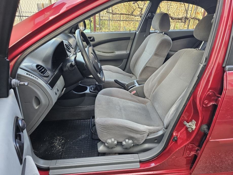 Chevrolet Lacetti 1,4 SE - Slika 6