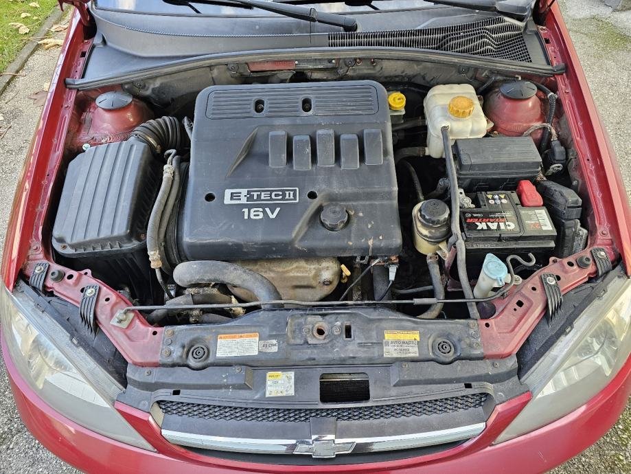 Chevrolet Lacetti 1,4 SE - Slika 16