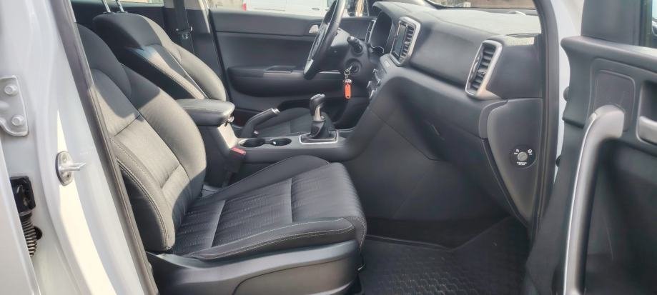 Kia Sportage 1,6 CRDI - Slika 12