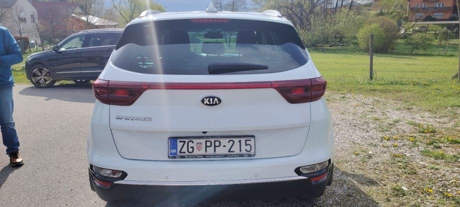 Kia Sportage 1,6 CRDI - Slika 9