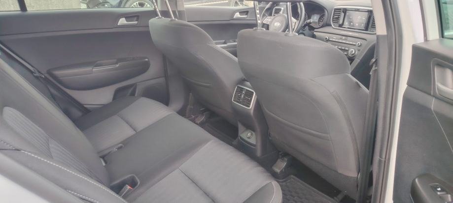 Kia Sportage 1,6 CRDI - Slika 16
