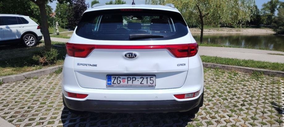 Kia Sportage 1,7 CRDI - Slika 8