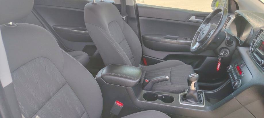 Kia Sportage 1,7 CRDI - Slika 12