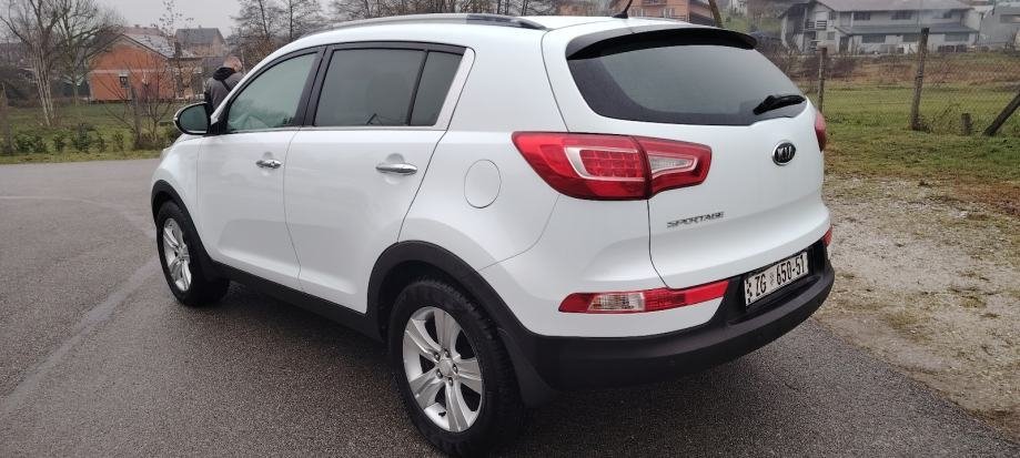 Kia Sportage 2WD 1,6 - Slika 6