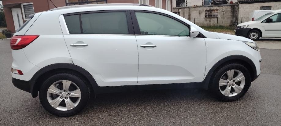 Kia Sportage 2WD 1,6 - Slika 5