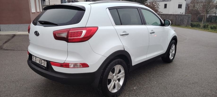 Kia Sportage 2WD 1,6 - Slika 7