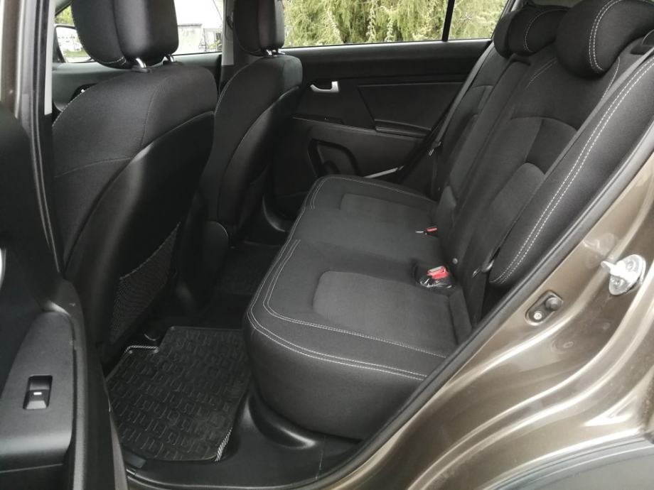 Kia Sportage 2WD 1,7 CRDi - Slika 13
