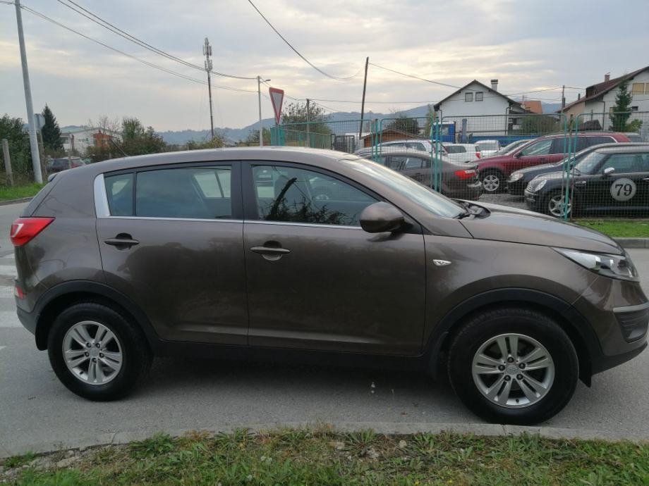 Kia Sportage 2WD 1,7 CRDi - Slika 4