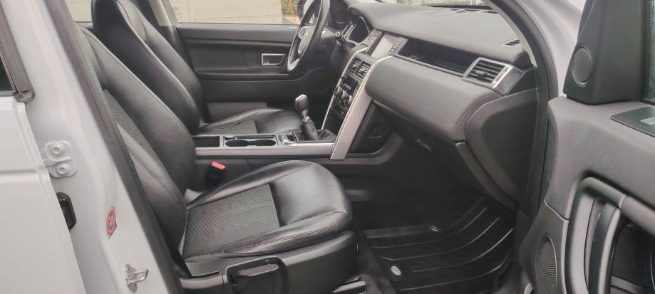 Land Rover Discovery Sport 2,0 - Slika 11