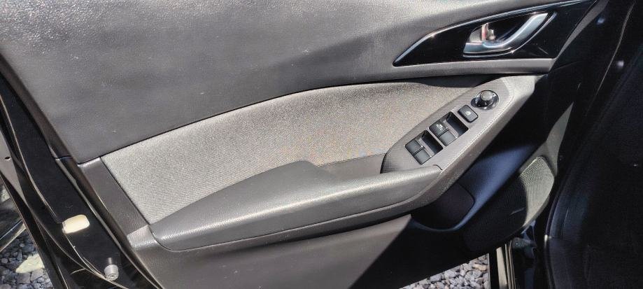 Mazda 3 CD150 - polovno vozilo na prodaju, autosalon Samobor i Strmec | Samo treba delati