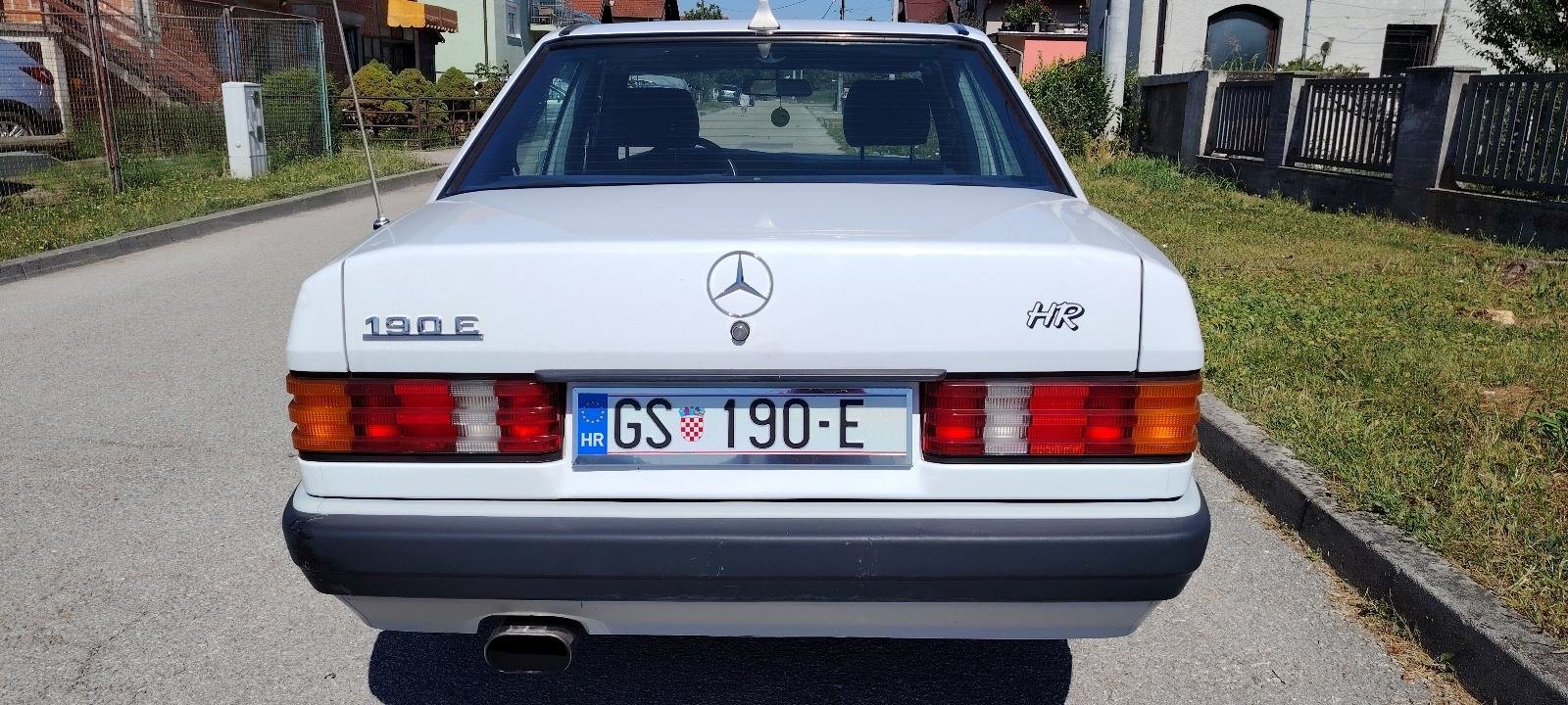 Mercedes-Benz 190 E 2,0 ABS, klima, šiber... - Slika 9