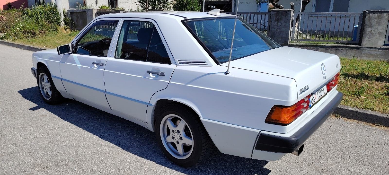 Mercedes-Benz 190 E 2,0 ABS, klima, šiber... - Slika 5