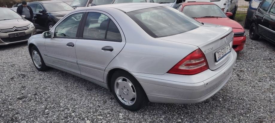Mercedes-Benz C-klasa 220CDI, registriran 12/2026. - Slika 7