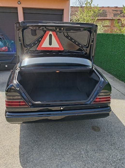Mercedes-Benz E-klasa W124 Coupe 300TD - Slika 17