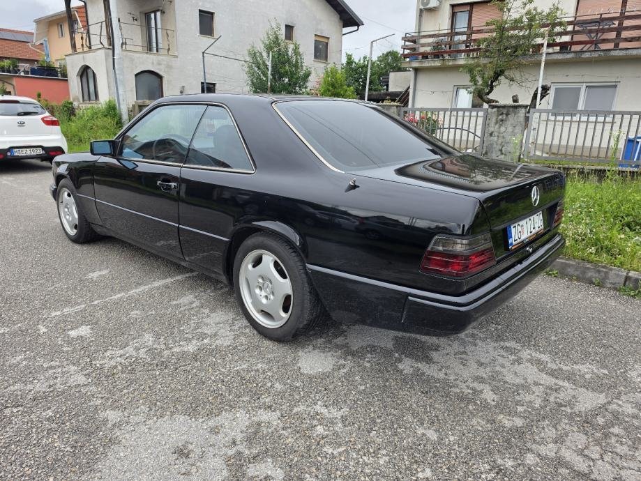 Mercedes-Benz E-klasa W124 Coupe 300TD - Slika 7