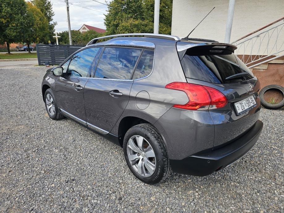 Peugeot 2008 1,6 e-HDi - Slika 6