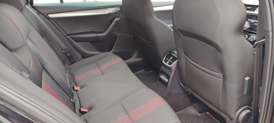 Škoda Octavia Combi 1,6 TDI - Slika 14