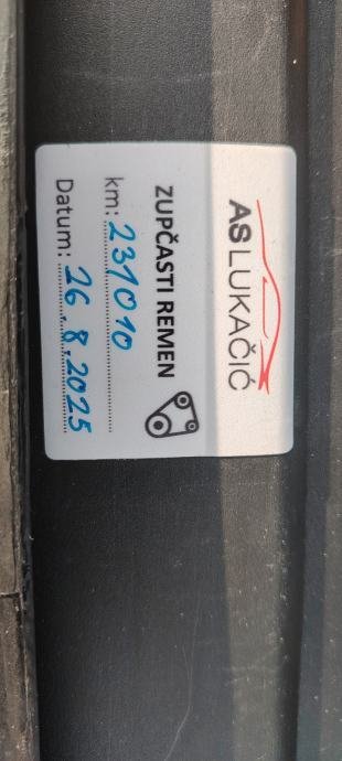 Škoda Octavia Combi 1,6 TDI - Slika 19
