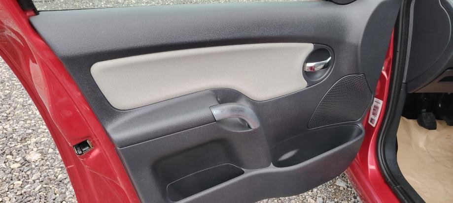 Citroën C3 1,4 i - polovno vozilo na prodaju, autosalon Samobor i Strmec | Samo treba delati