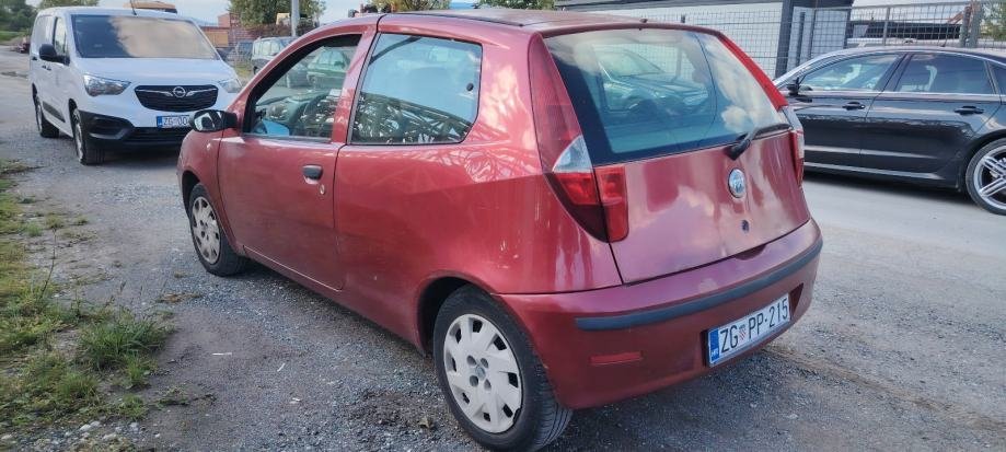 Fiat Punto 1,2 - polovno vozilo na prodaju, autosalon Samobor i Strmec | Samo treba delati