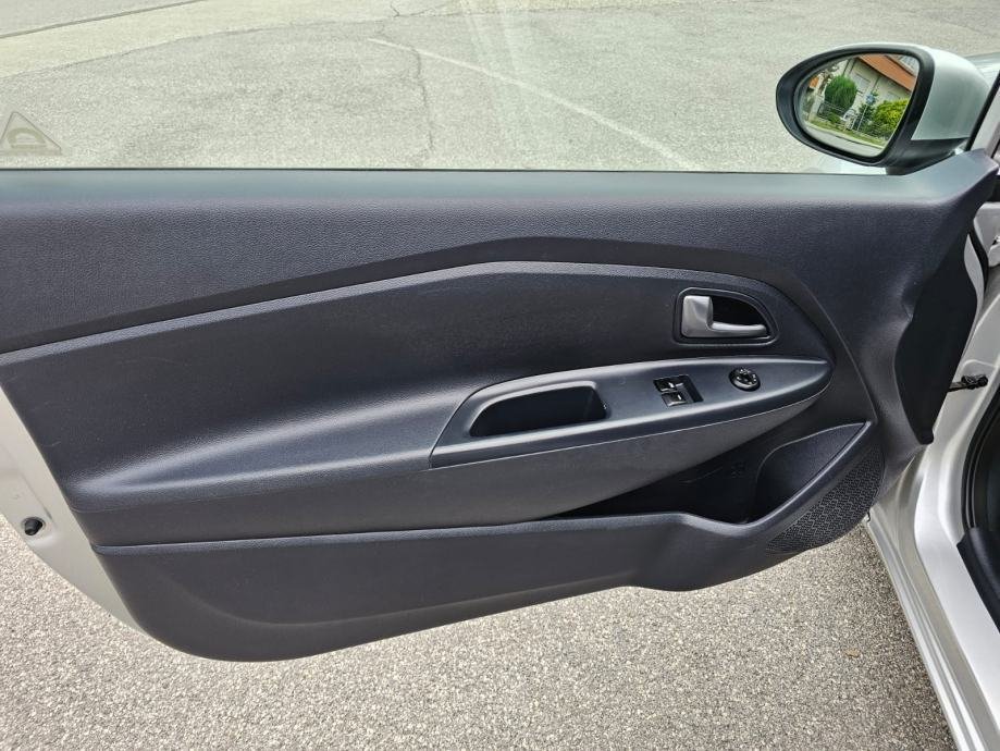 Kia Rio 1,2 LX - polovno vozilo na prodaju, autosalon Samobor i Strmec | Samo treba delati