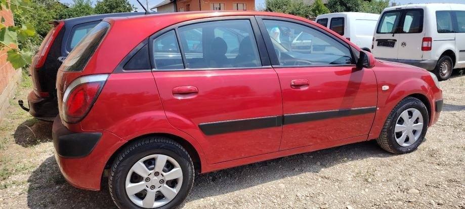 Kia Rio 1,4 i EX - polovno vozilo na prodaju, autosalon Samobor i Strmec | Samo treba delati