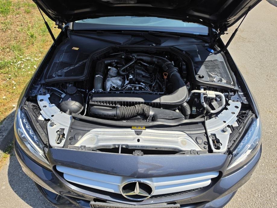 Mercedes-Benz C-klasa T-model 180 T AMG automatik - polovno vozilo na prodaju, autosalon Samobor i Strmec | Samo treba delati
