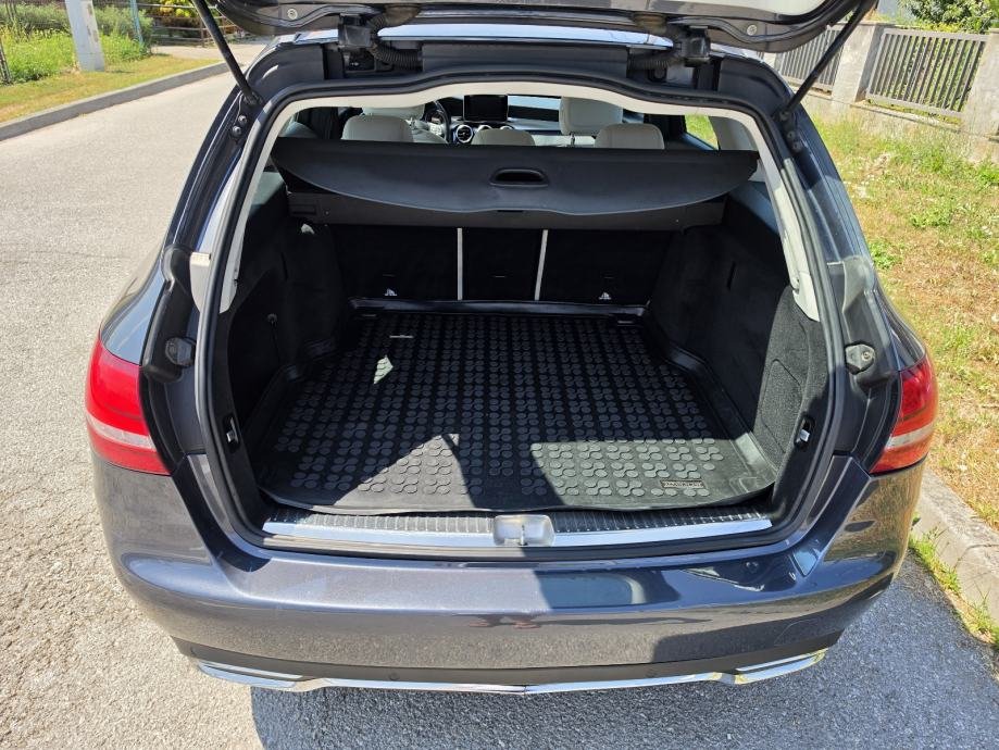 Mercedes-Benz C-klasa T-model 180 T AMG automatik - polovno vozilo na prodaju, autosalon Samobor i Strmec | Samo treba delati