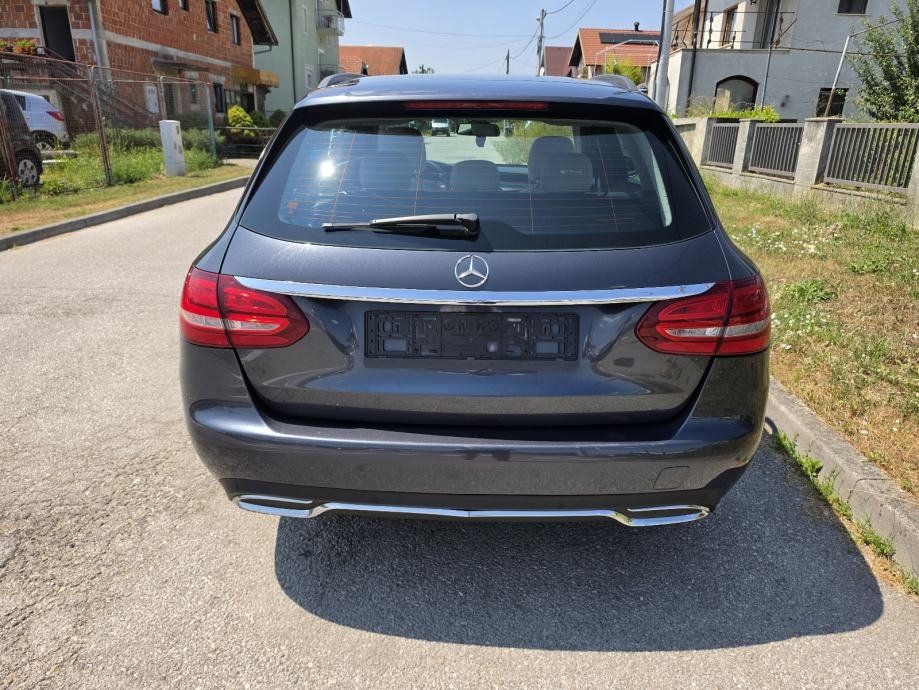 Mercedes-Benz C-klasa T-model 180 T AMG automatik - polovno vozilo na prodaju, autosalon Samobor i Strmec | Samo treba delati