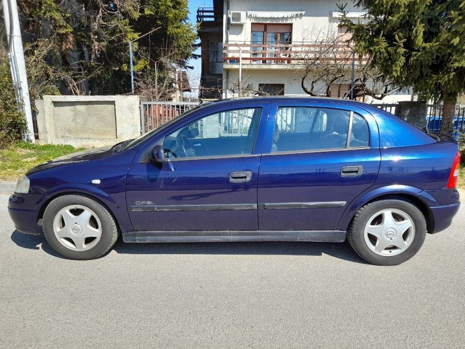 Opel Astra 1,6 CDX - polovno vozilo na prodaju, autosalon Samobor i Strmec | Samo treba delati