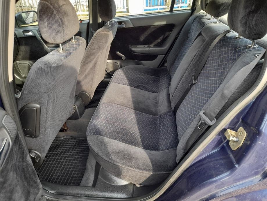 Opel Astra 1,6 CDX - polovno vozilo na prodaju, autosalon Samobor i Strmec | Samo treba delati