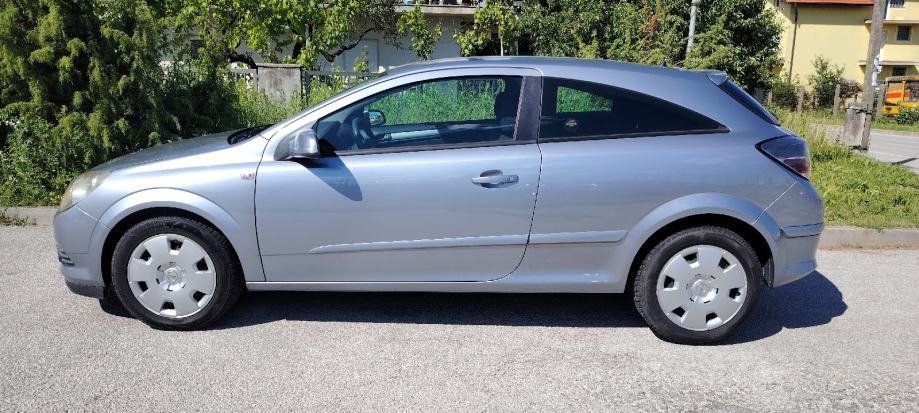 Opel Astra 1,7 CDTI - polovno vozilo na prodaju, autosalon Samobor i Strmec | Samo treba delati