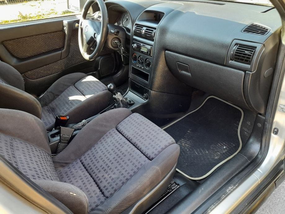 Opel Astra Karavan Caravan 1,7 DT - polovno vozilo na prodaju, autosalon Samobor i Strmec | Samo treba delati