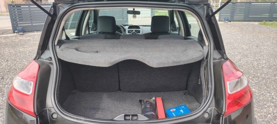 Renault Megane 1,5 dCi - polovno vozilo na prodaju, autosalon Samobor i Strmec | Samo treba delati
