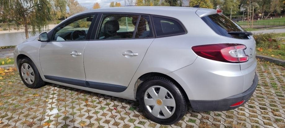 Renault Megane Grandtour 1,5 dCi - polovno vozilo na prodaju, autosalon Samobor i Strmec | Samo treba delati
