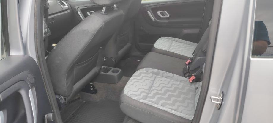 Škoda Roomster 1,9 TDI PD - Slika 12