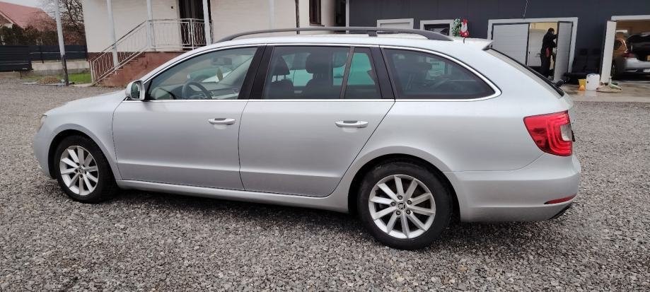 Škoda Superb Combi 1,6 TDI - Slika 4