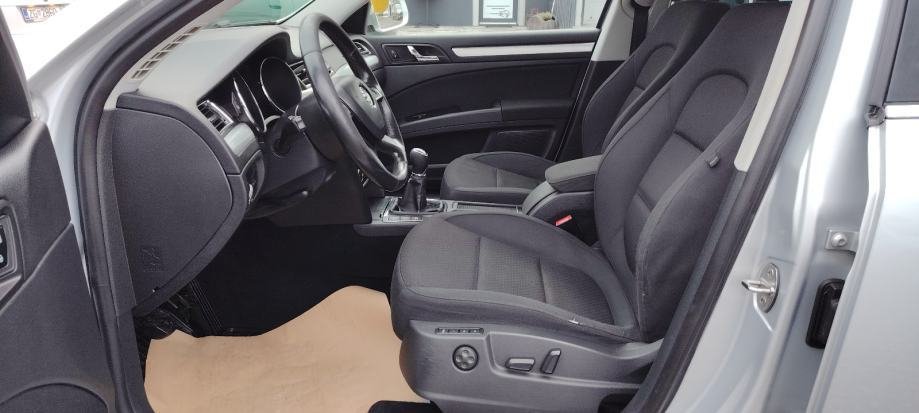Škoda Superb Combi 1,6 TDI - Slika 9