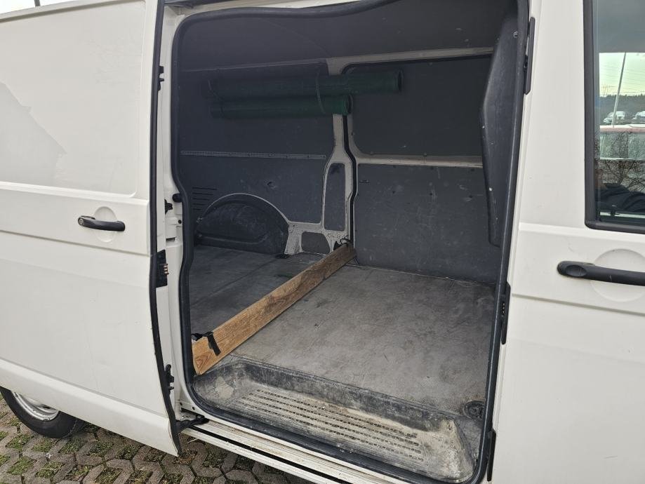Volkswagen Transporter 2.0 TDI, DSG, 2014 - polovno vozilo na prodaju, autosalon Samobor i Strmec | Samo treba delati
