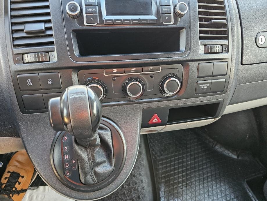 Volkswagen Transporter 2.0 TDI, DSG, 2014 - polovno vozilo na prodaju, autosalon Samobor i Strmec | Samo treba delati