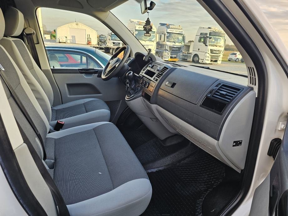 Volkswagen Transporter 2.0 TDI, DSG, 2014 - polovno vozilo na prodaju, autosalon Samobor i Strmec | Samo treba delati