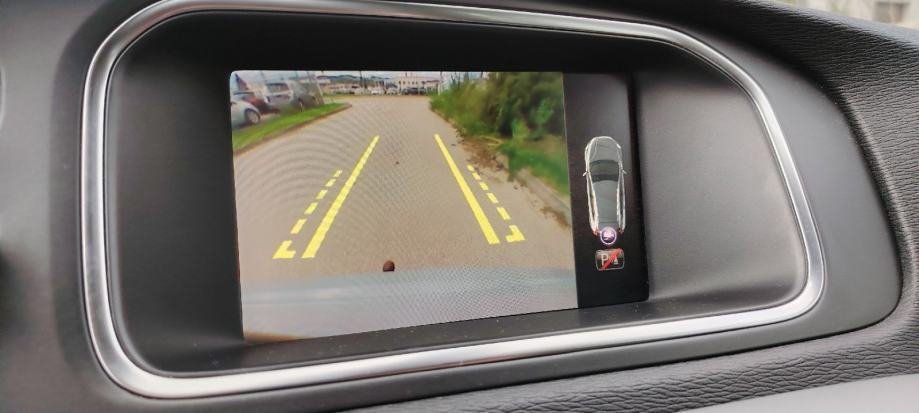 Volvo V40 Cross Country 2,0D - polovno vozilo na prodaju, autosalon Samobor i Strmec | Samo treba delati