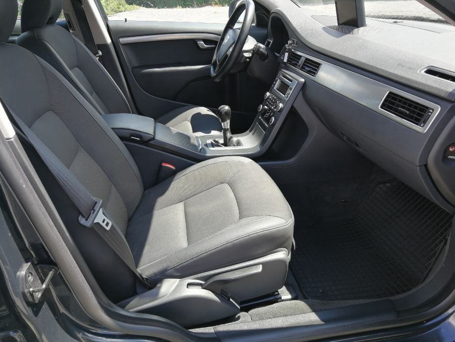 Volvo V70 1,6 D - polovno vozilo na prodaju, autosalon Samobor i Strmec | Samo treba delati