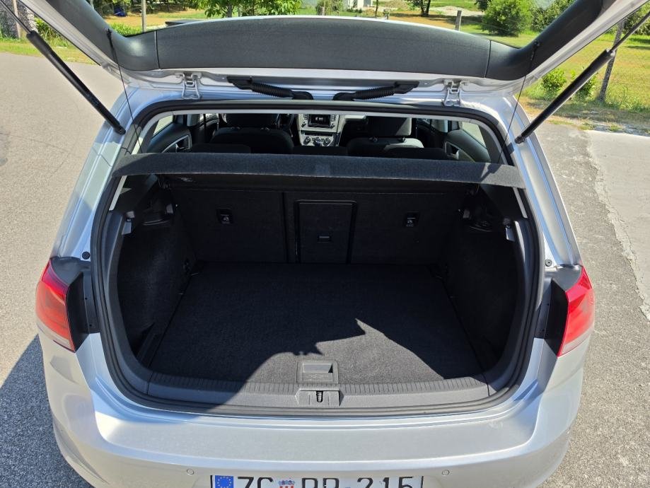 VW Golf 7 1,6 TDI - polovno vozilo na prodaju, autosalon Samobor i Strmec | Samo treba delati