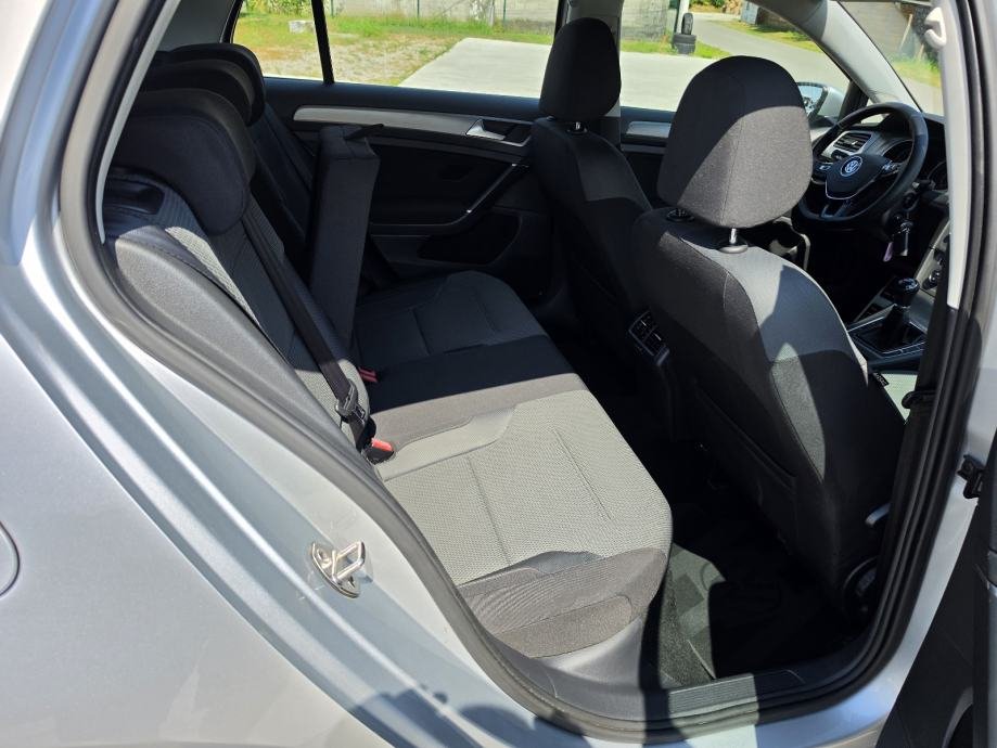 VW Golf 7 1,6 TDI - polovno vozilo na prodaju, autosalon Samobor i Strmec | Samo treba delati