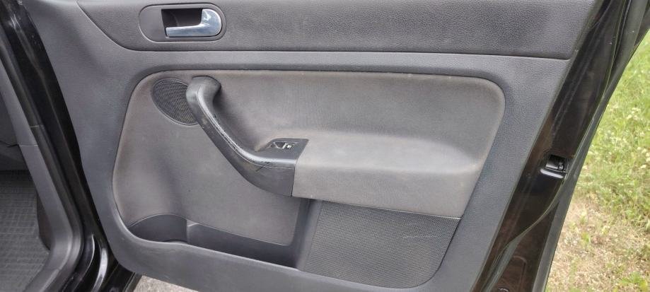 VW Golf Plus 1,9 TDI - Slika 14