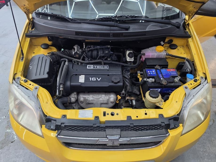 Chevrolet Aveo 1,4 16V - polovno vozilo na prodaju, autosalon Samobor i Strmec | Samo treba delati