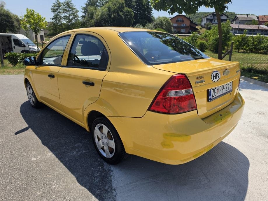 Chevrolet Aveo 1,4 16V - polovno vozilo na prodaju, autosalon Samobor i Strmec | Samo treba delati