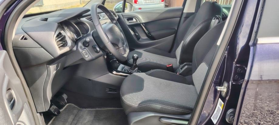 Citroën C3 1,0 VTi – prednja sjedala