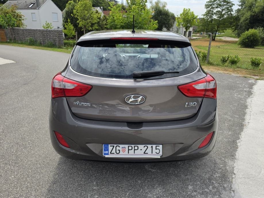 Hyundai i30 1,4 16V - polovno vozilo na prodaju, autosalon Samobor i Strmec | Samo treba delati